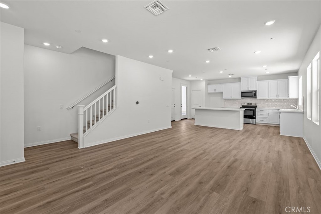 16013 Cochise Court