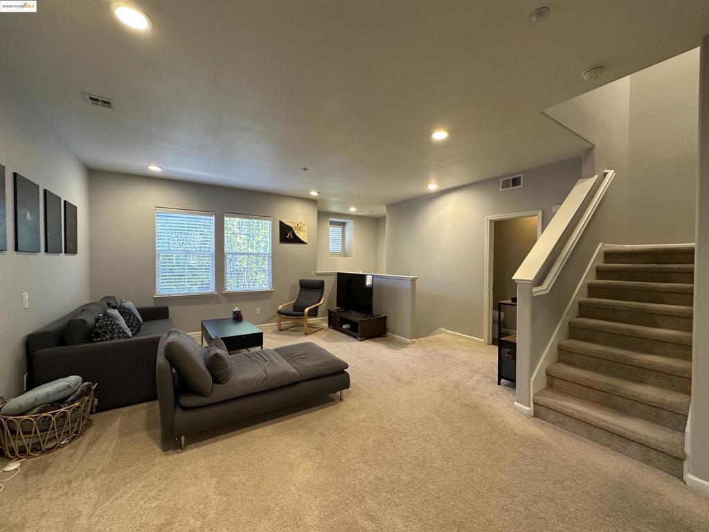 FULLY FURNISHED - Modern Comfort in Prime Location ***Can be unfurnished as well, if preferred*** Welcome to this beautiful 3-bedroom, 2.5-bath, 1,810 sq ft townhome nestled in the desirable Communication Hill neighborhood of San Jose. This fully furnished, spacious home offers the perfect blend of contemporary design and comfortable living. Features: -Bright, open-concept living area with high ceilings and abundant natural light -Large modern kitchen with granite countertops, stainless steel appliances, and ample cabinet space stocked with kitchen appliances, utensils, and dishware -Master suite with walk-in closet, dual vanity sinks, large tub, and shower stall -In-unit laundry room (washer/dryer included) for your convenience with enough space to double as home gym -Central A/C and heating with Nest Thermostat and smart home light switches -Enclosed patio – perfect for morning coffee or relaxing evenings -Attached 2-car garage -Water softener Highlights: -Minutes to downtown San Jose, The Plant Shopping Center, and Oakridge Mall -Easy access to Hwy 87, 280, & 101 – ideal for commuters -Nearby parks, walking trails, and scenic views of the valley Availability: ASAP Utilities: Renter’s responsibility Security Deposit: 1 Month Rent Pets: Okay with additional fee