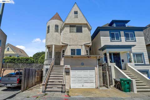 Photo of 818 E 18Th St ST, Oakland, CA 94607 (MLS # 41138666)
