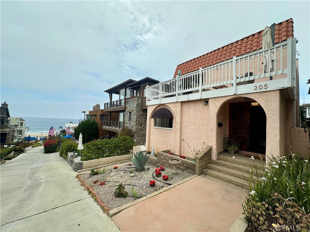 205 18th Street