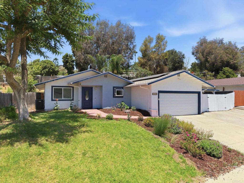 1448 Esperanza Way, Escondido CA 92027
