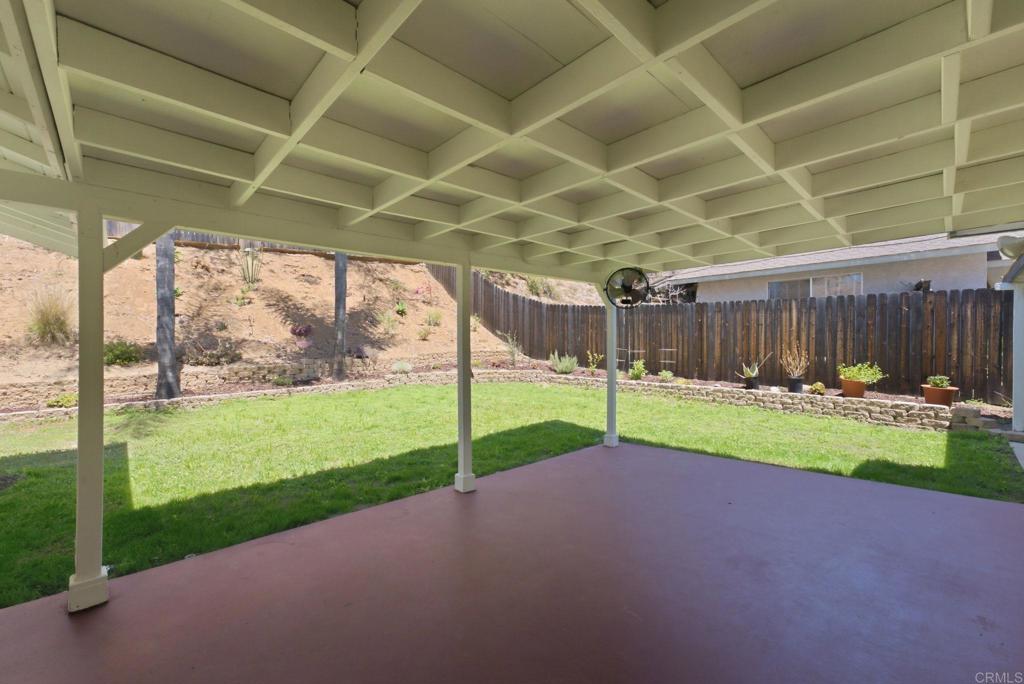 1448 Esperanza Way