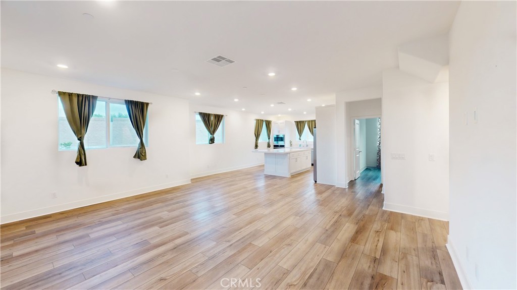 2750 W 182nd Street 112