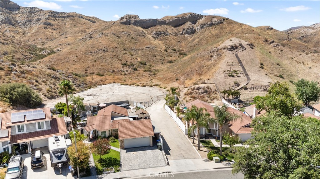 15221 Poppy Meadow