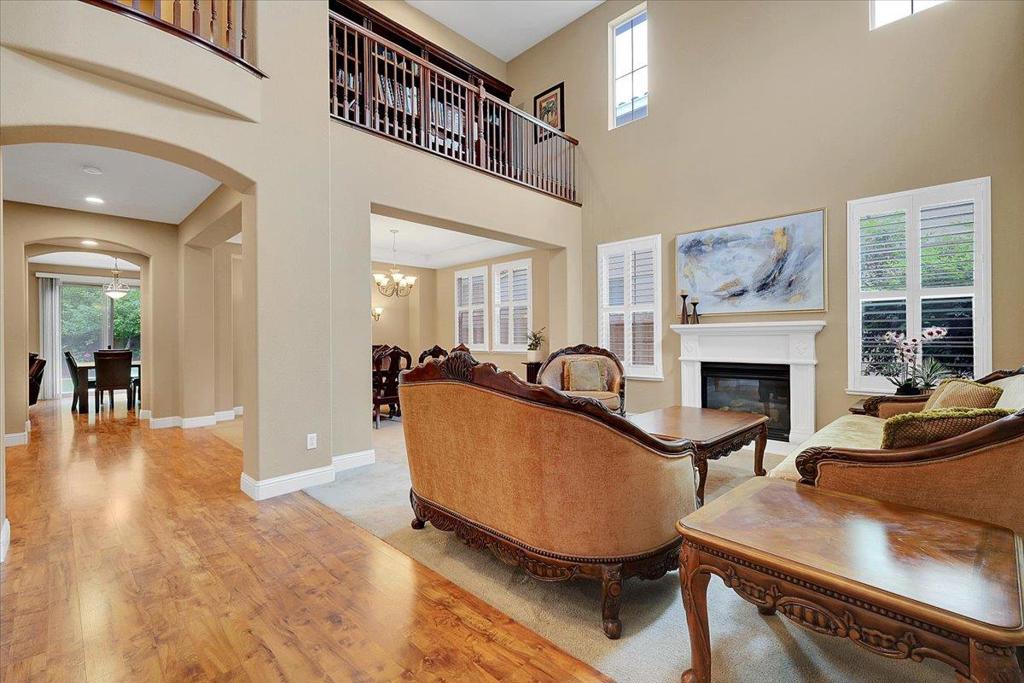 10022 Spring View Way