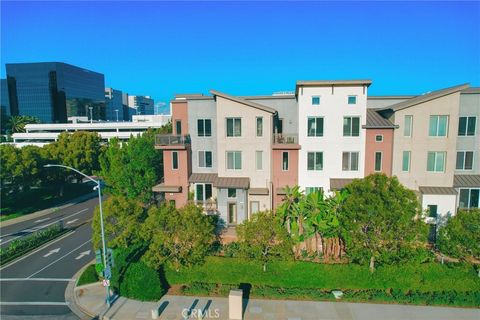 Photo of 81 Waldorf, Irvine, CA 92612 (MLS # OC26016875)