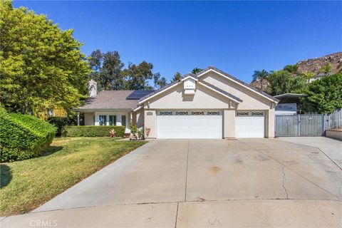 Photo of 23056 23056 Orangewood Court, Grand Terrace, CA 92313 (MLS # IG25231723)