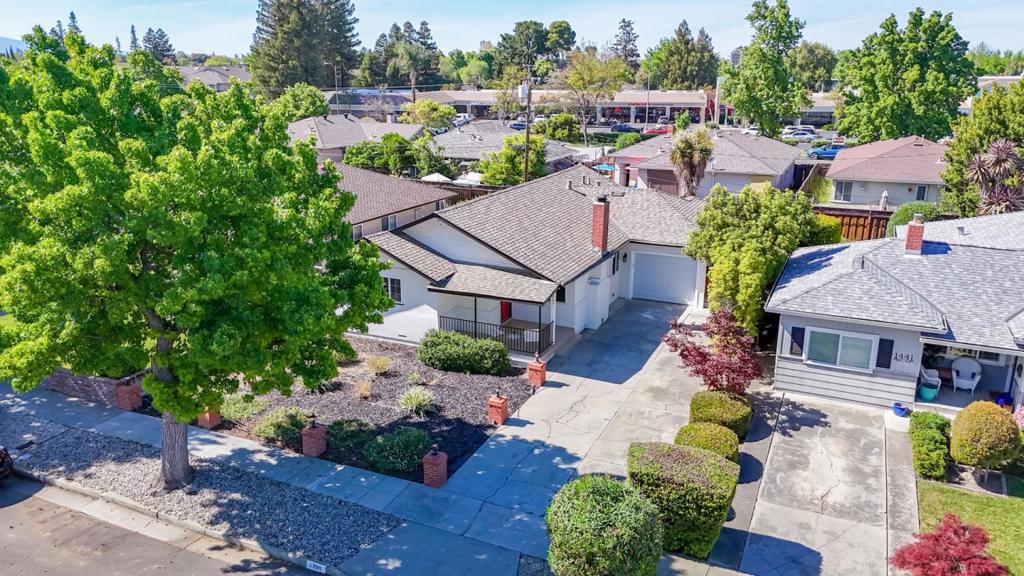 1443 Jeffery Avenue