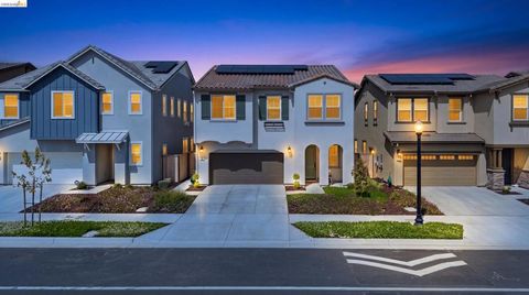 Photo of 2225 Delta View Ave Ave, Sacramento, CA 95832 (MLS # 41131946)