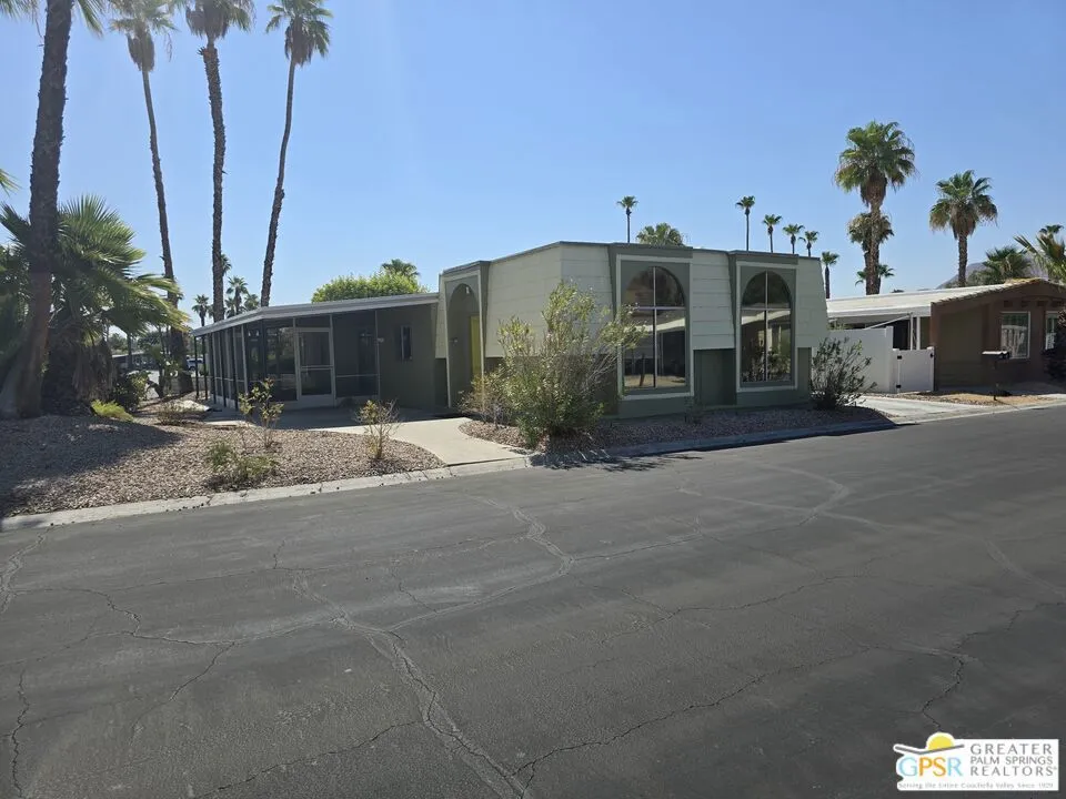 Palm Springs, California 92264, United States, 2 Bedrooms Bedrooms, ,2 BathroomsBathrooms,Residential,Active,180716