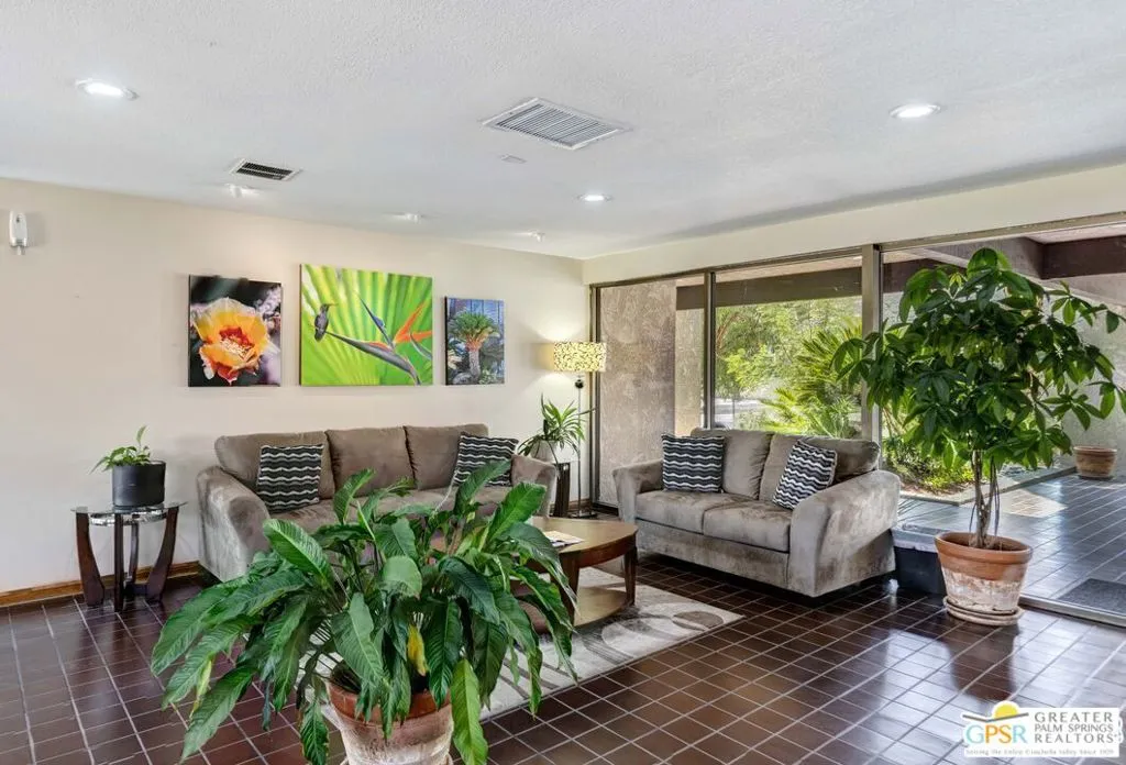 Palm Springs, California 92264, United States, 2 Bedrooms Bedrooms, ,2 BathroomsBathrooms,Residential,Active,180716