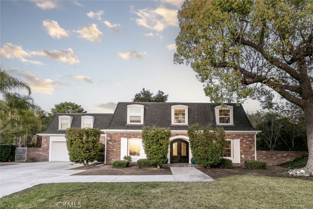 449 Fern Dell Place