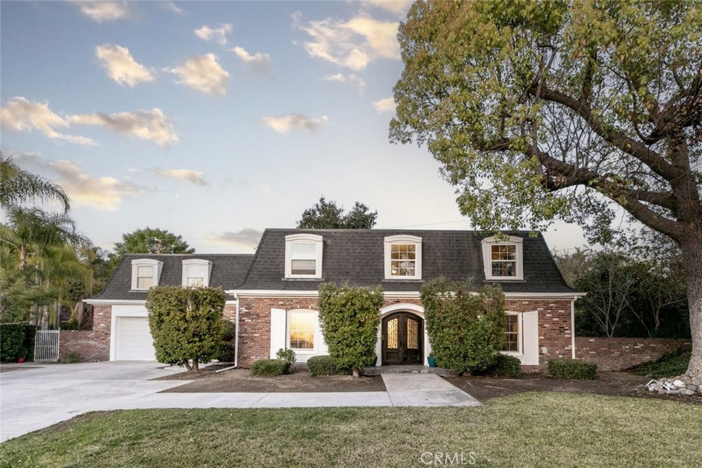 449 Fern Dell Place