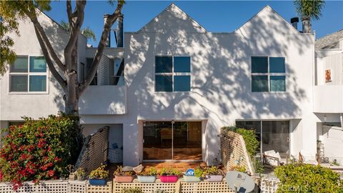 Photo of 28711 Pacific Coast Hwy #19, Malibu, CA 90265 (MLS # SR25273915)