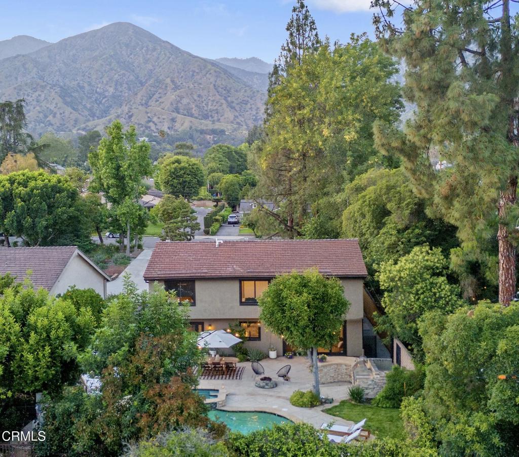 330 E Sierra Madre Boulevard