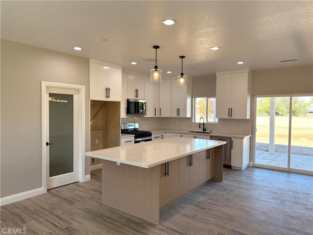 11182 Caribou Avenue