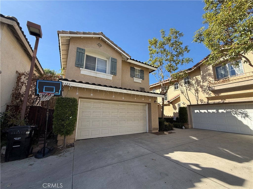 25323 Bayside Pl