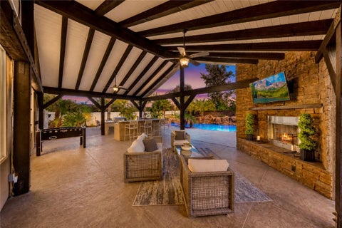 Photo of 40325 Odessa Drive Dr, Temecula, CA 92591 (MLS # SW26230245)