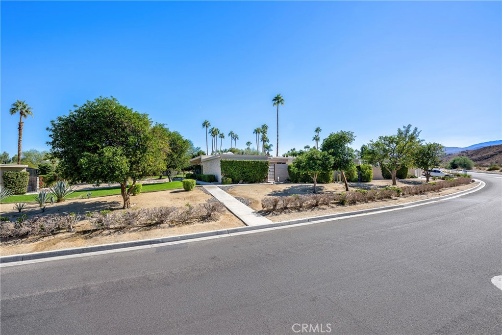 Sandpiper Palm Desert (32333) - Residential