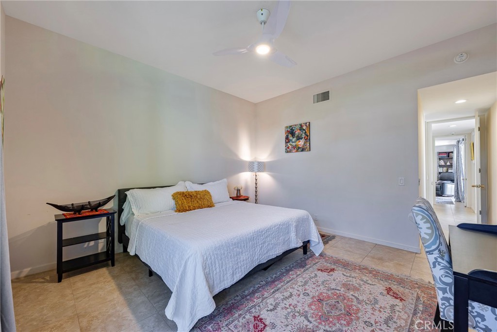 Sandpiper Palm Desert (32333) - Residential