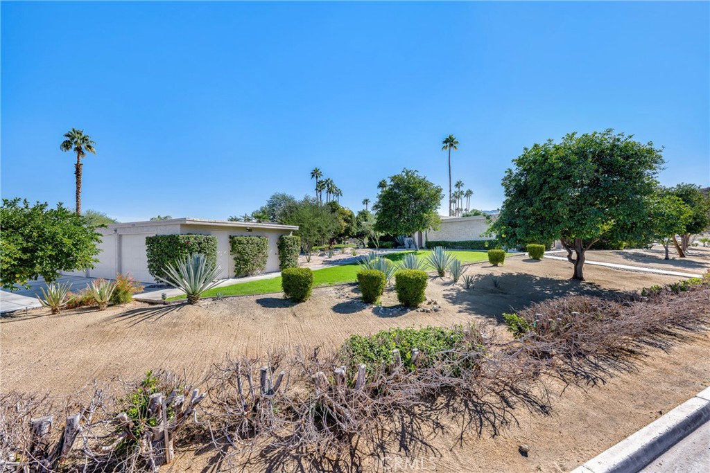 Sandpiper Palm Desert (32333) - Residential