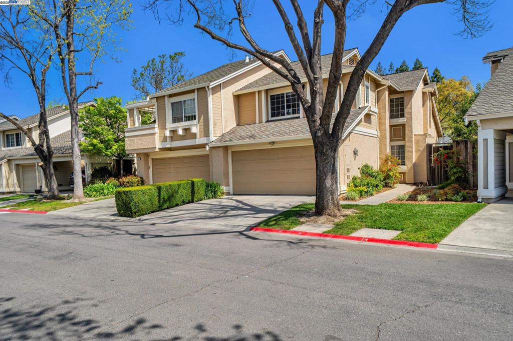 Properties 3 1549 Trimingham Drive