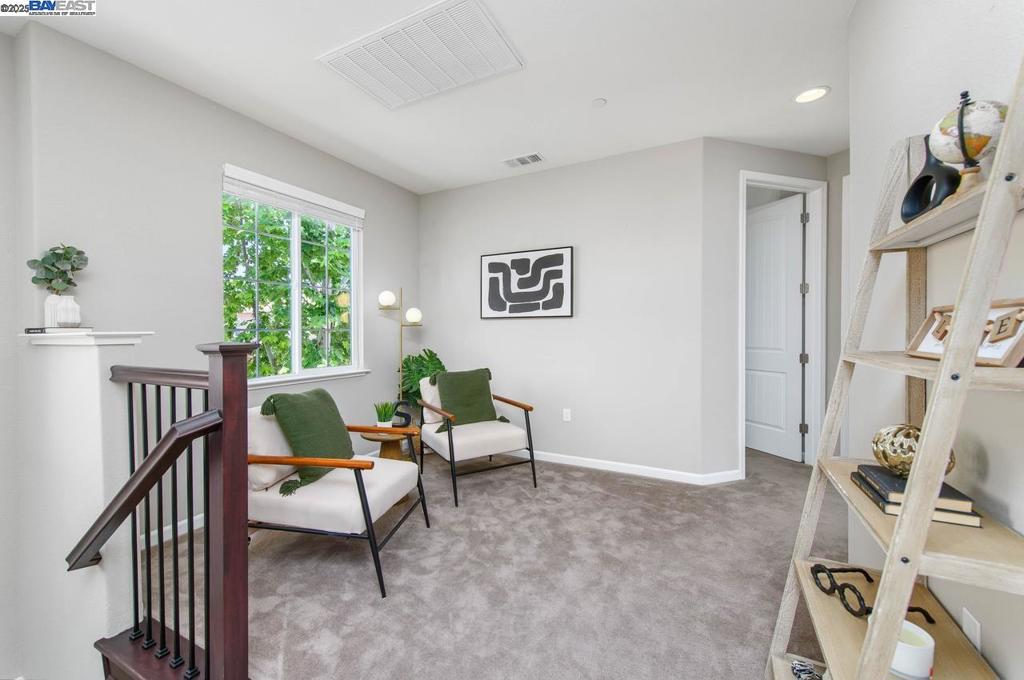BRENTWOOD - Residential