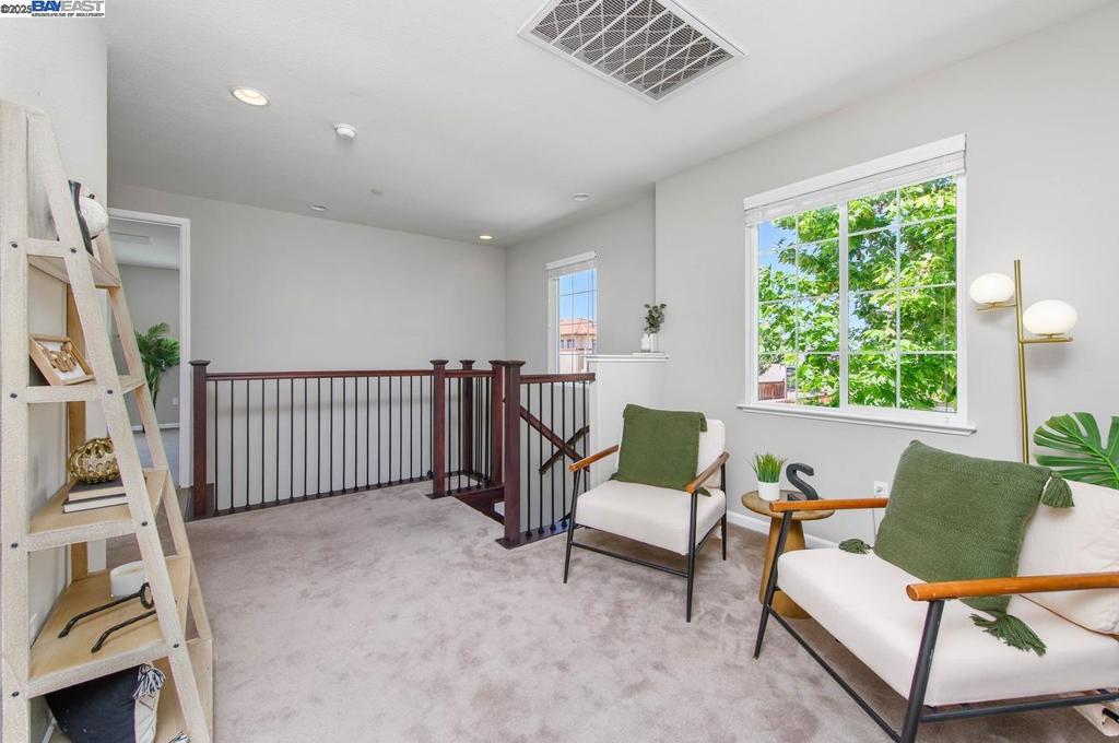 BRENTWOOD - Residential