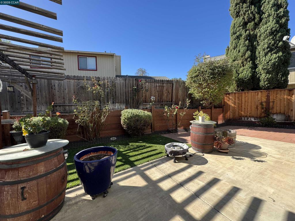 MAGNOLIA PARK - Residential