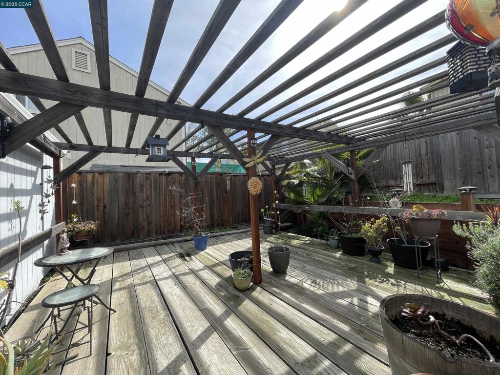 MAGNOLIA PARK - Residential