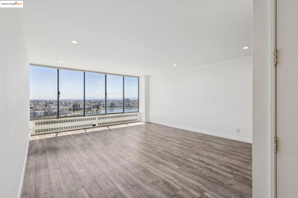 565 Bellevue Ave 1708