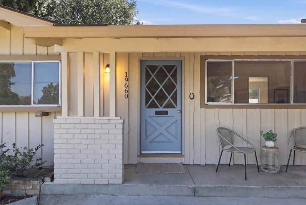 19660 Vicksburg Drive