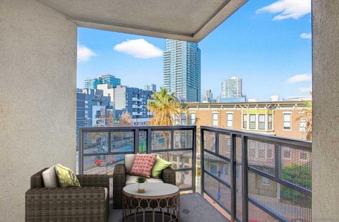 Photo of 1225 Island Aveneue Ave #407, San Diego, CA 92101 (MLS # 260017571SD)