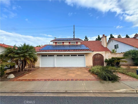 Photo of 1022 Cannonade Circle, Costa Mesa, CA 92626 (MLS # PW26218301)