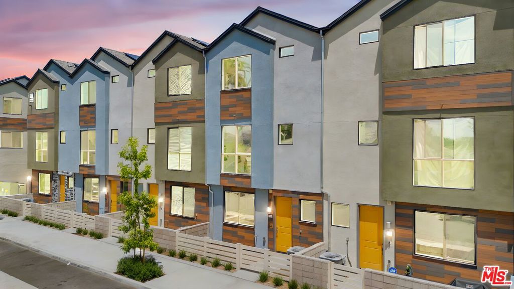 NEW CONSTRUCTION(2025) - $20K GRANT AVAILABLE 4BR/3.5BA Townhome | Rhythm Community | Move-In Ready Ground Floor: Bedroom + full bath (guest suite/office/in-law setup)Main Floor: Open kitchen/dining/living. White cabinets, extensive storage, modern counters, and premium flooring. Top Floor: 3 bedrooms, 2.5 baths Included: Solar panels, 2-car garage, gated community accessCommunity: Pool, clubhouse, security gate Location: Quick freeway access to 91, 405. Financing: $20,000 grant available for qualified buyers. FHA and VA Approved Status: Brand new, ready for immediate occupancy Next step: Schedule your showing today.