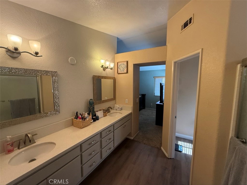 42523 56th Street W