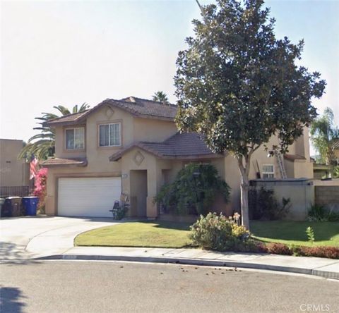 Photo of 1045 Amarillo Court, Riverside, CA 92501 (MLS # CV26079734)