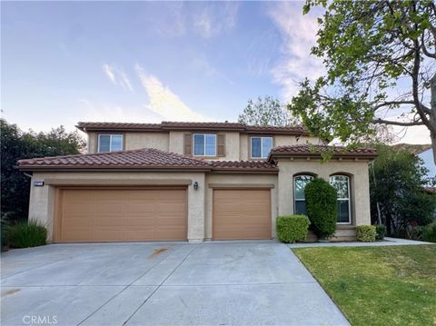 Photo of 21779 Redwood Canyon Place, Saugus, CA 91390 (MLS # CV26053989)