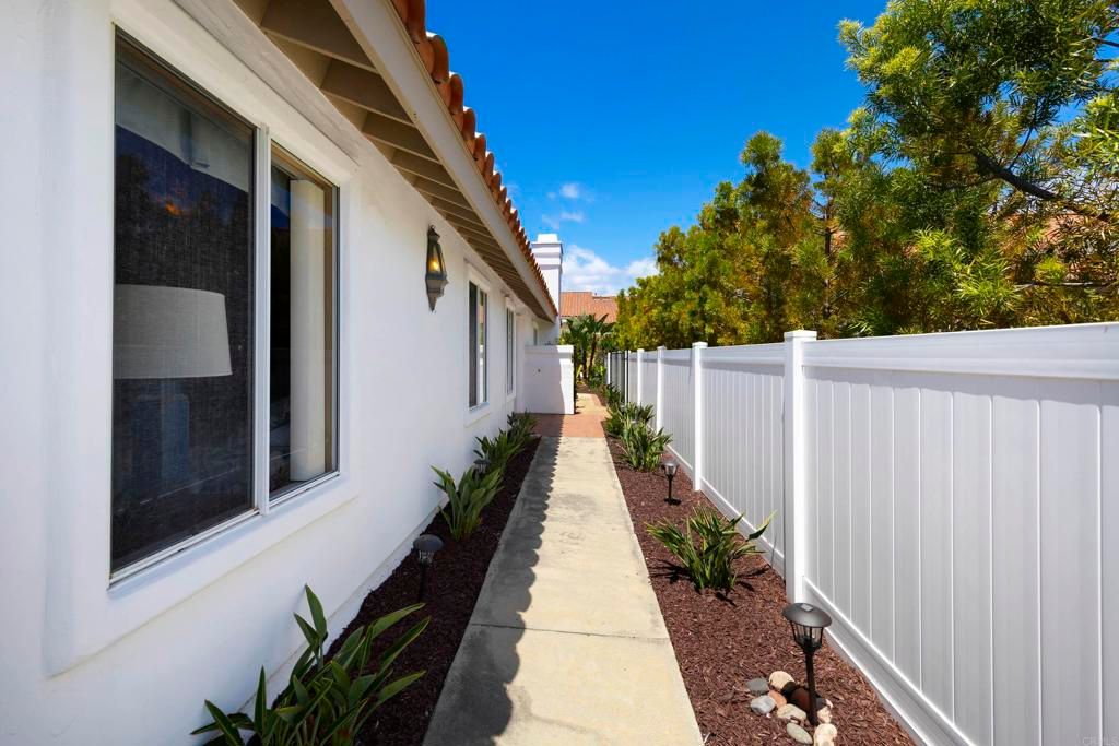 Photo of 4044 Aeolia Way WAY, Oceanside, CA 92056 (MLS # NDP2605189)