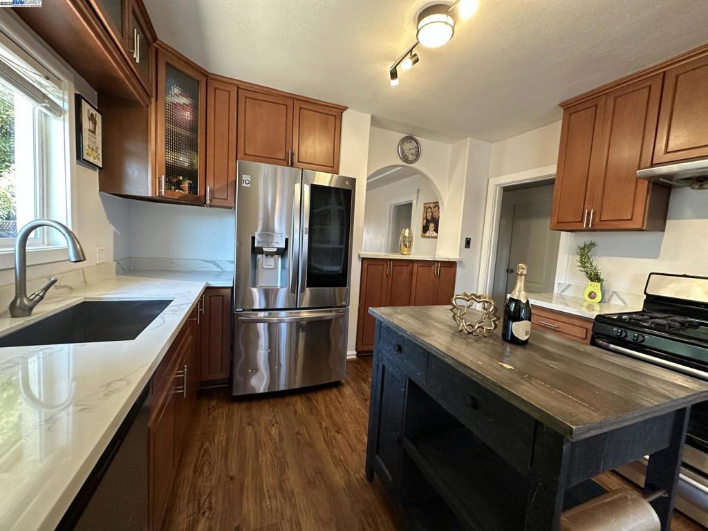 ALLENDALE - Residential