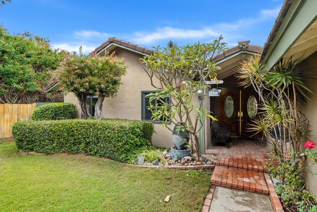9556 Tropico Drive