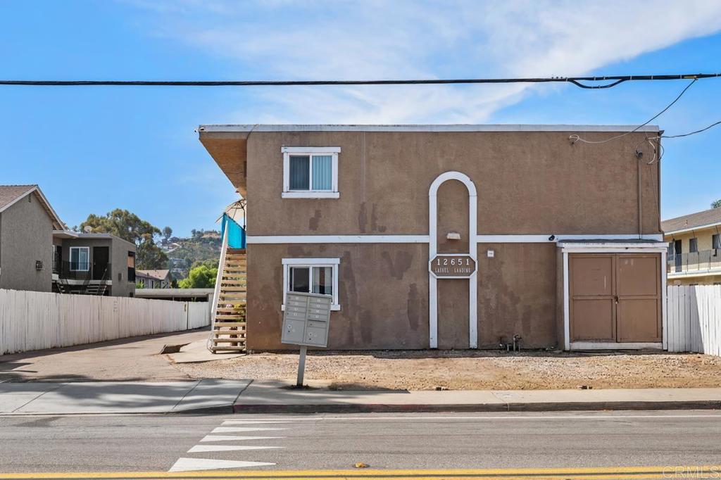 12651 Laurel