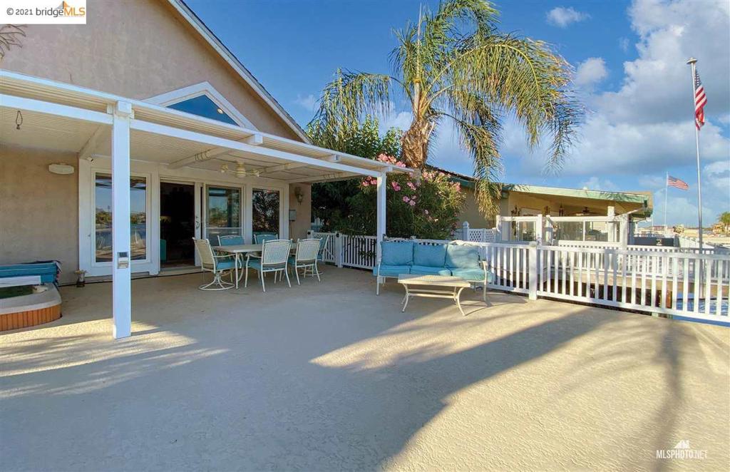 DELTA WATERFRONT ACCESS - Residential