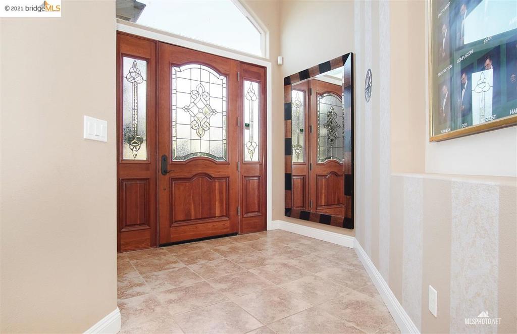 DELTA WATERFRONT ACCESS - Residential