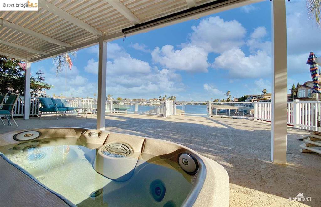 DELTA WATERFRONT ACCESS - Residential