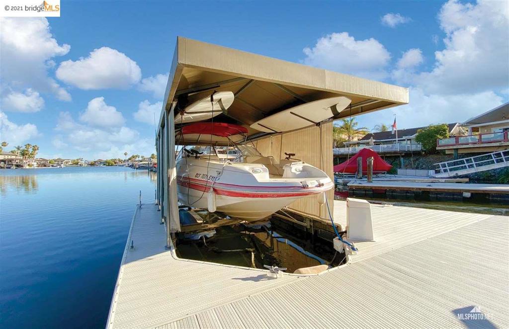 DELTA WATERFRONT ACCESS - Residential