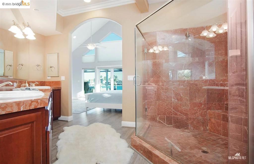 DELTA WATERFRONT ACCESS - Residential