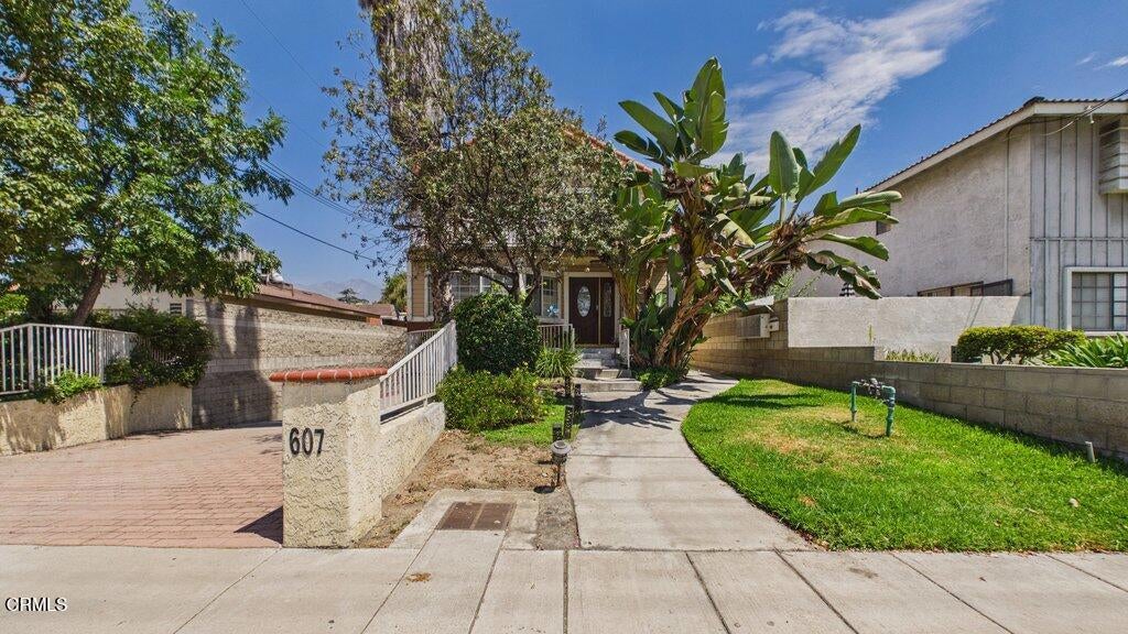 607 W Duarte Road D, Monrovia CA 91016