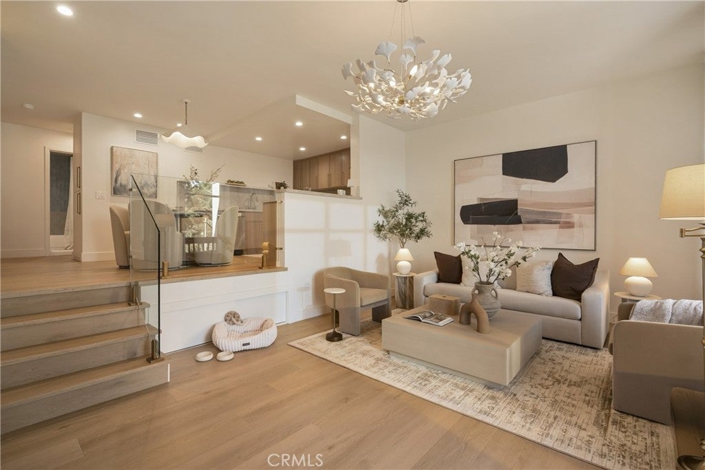 7234 Marina Pacifica Dr S