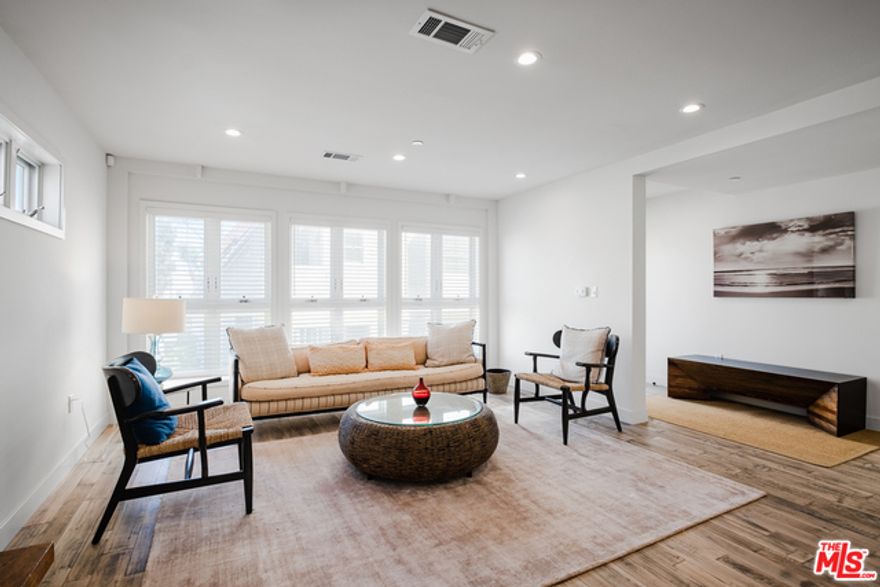 3bed 3bath Fully Detached Modern Guest House completed in 2018 with abundant natural light & open floor plan. Literally located one building from the beach and 3 short blocks to Venice's finest restaurants and shops on trendy Abbot Kinney Boulevard. Open floor plan kitchen & living room on the main level, as well as one Bedroom downstairs. The other two bedrooms are upstairs, each with ensuite bathrooms. Central AC, In-Unit Washer & Dryer & two garage parking spots with a lovely outdoor area to chill and BBQ. This main house was originally built in 1906 by Abbot Kinney. Short or Long Term. Furnished or Unfurnished. PET FRIENDLY.